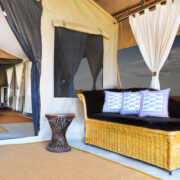 serengeti-tortilis-camp-veranda