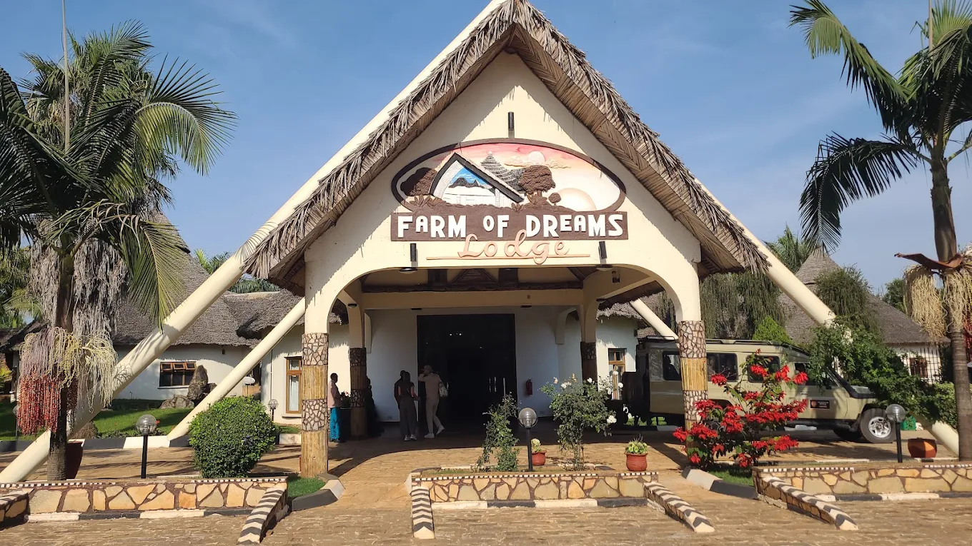 Farm of Dreams lodge1