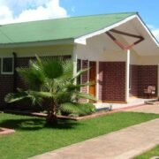twiga campsite lodge1
