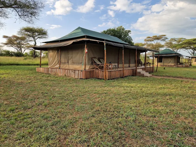 Baobab Serengeti Camp Central4