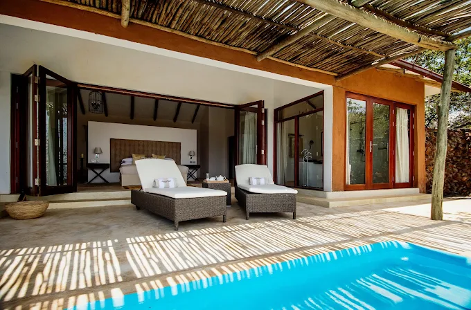 Mawe mawe manyara lodge2