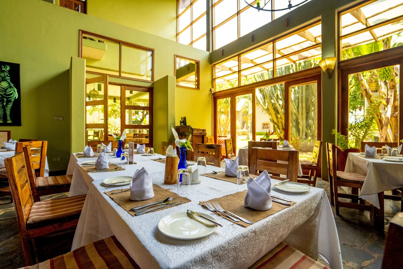 Weru Weru River Lodge2